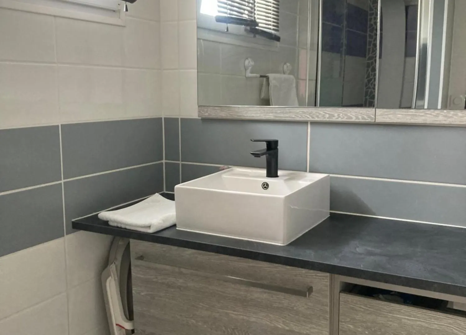 Holiday home Maison Avec Piscine Couverte Louannec